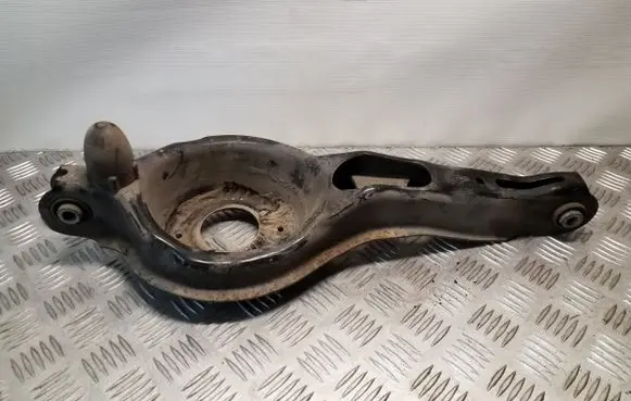 Volvo V40 Rear control arm