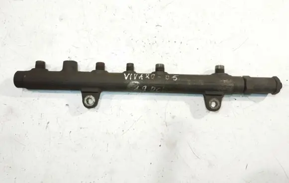 Opel Vivaro Fuel main line pipe 8200347176