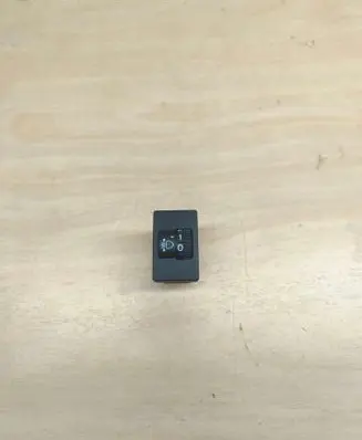 Honda HR-V Headlight level height control switch M63730