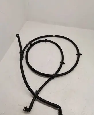 Mercedes-Benz GL X166 Headlight washer hose/pipe A1668600592