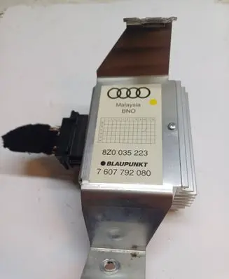 Audi A2 Other control units/modules 7607792080 8Z0035223