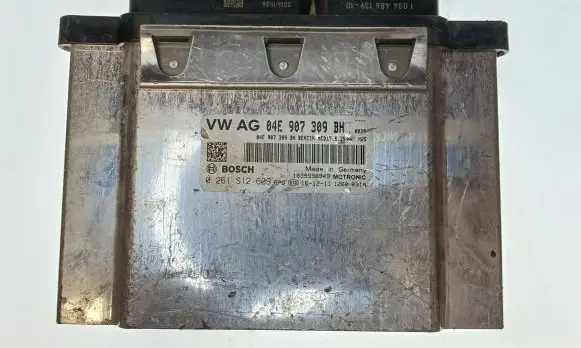 Volkswagen Golf VII Engine control unit/module 04E907309BH 0261S12609