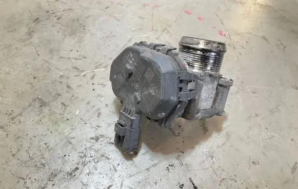 Ford Focus Throttle body valve 9807238580 V29039645 202250950