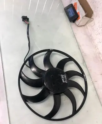 Seat Arona Electric radiator cooling fan 2q0959455j