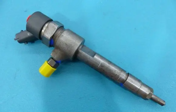 Fiat Punto (188) Fuel injector IMPRK831365