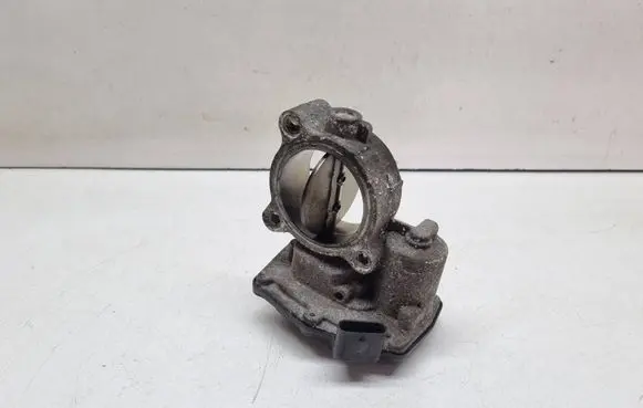BMW X3 F25 Throttle valve 7810752 13547810752