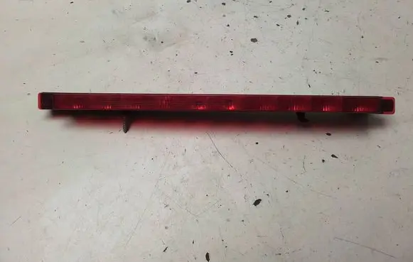 Audi A3 S3 8L Third/center stoplight 8d9945097
