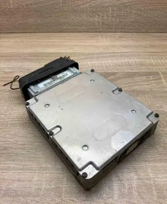 Ford Mondeo MK I Engine control unit/module ECU 95BB12A650YB WithPlug