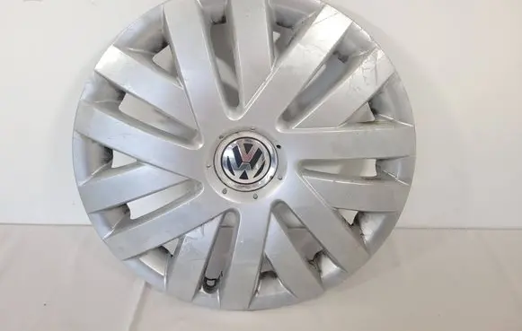 Volkswagen Golf VI R16 wheel hub/cap/trim 1K0601147h