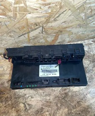 Mercedes-Benz E W211 Fuse module 2115455701 5DK00804767