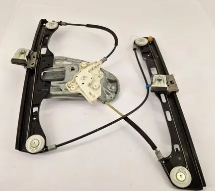 Mercedes-Benz C W203 Front window lifting mechanism without motor A2037203046