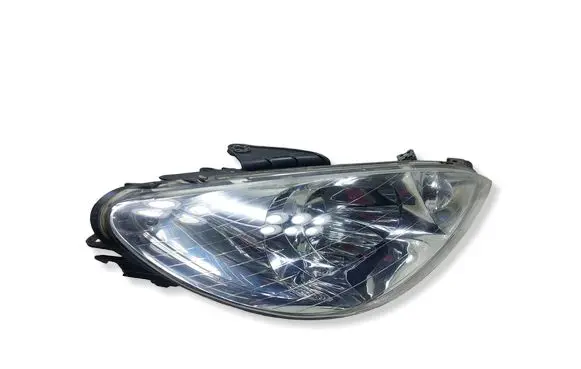 Peugeot 206 Headlight/headlamp 89002772KASACJA 89002772
