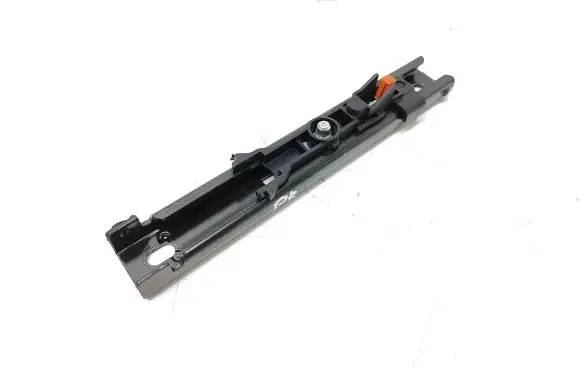 Citroen C4 II Picasso Seat belt adjustment rail 9673459180 4183482