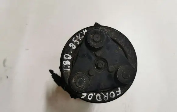 Ford Focus Air conditioning (A/C) compressor (pump) 6M5HB