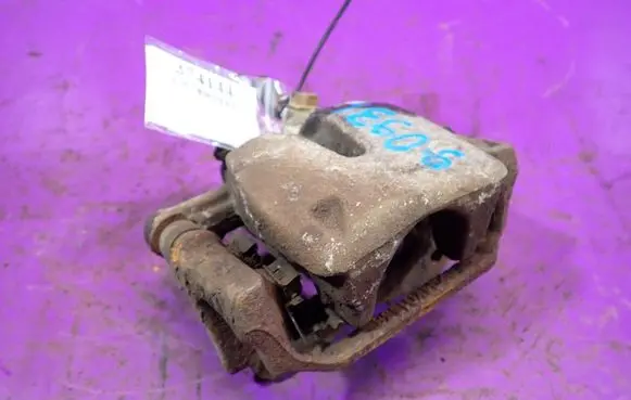 Toyota Avensis Verso Rear brake caliper