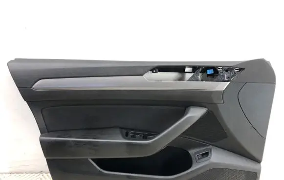 Volkswagen PASSAT B8 Front door card panel trim