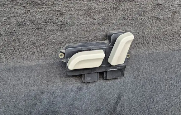 Audi A6 S6 C6 4F Seat control switch 8E0959747 8E0959747A 8E0959815E59