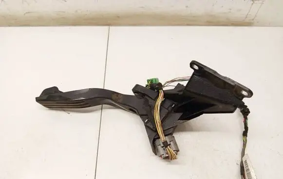 Jaguar X-Type Accelerator throttle pedal 2S719F836DA