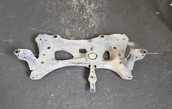 Volkswagen Golf VII Front axle beam 5Q0199315 IMPRK1586848
