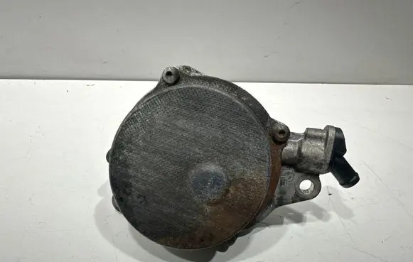 BMW 3 E90 E91 Vacuum pump 779123204