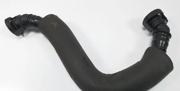 Skoda Octavia Mk2 (1Z) Breather hose/pipe 06J103221