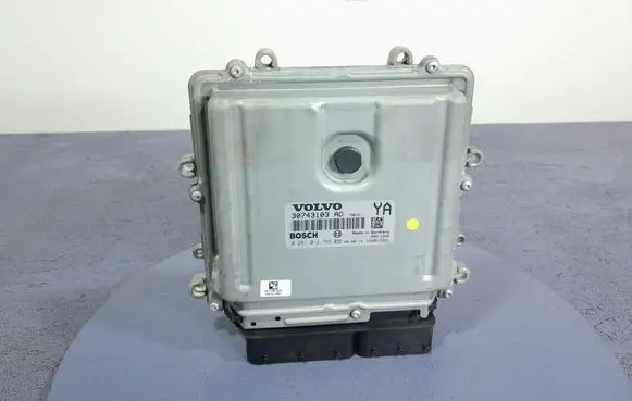 Volvo S80 Engine control unit/module ECU 30743103