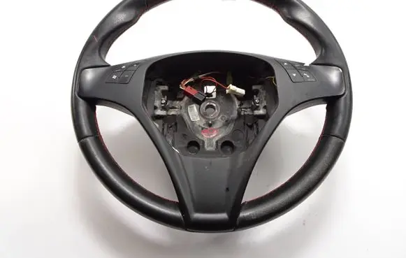 Alfa Romeo Giulietta Steering wheel MUYE