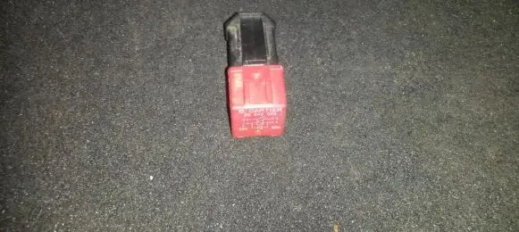 Renault Scenic II - Grand scenic II Other relay 20240040 8200253922