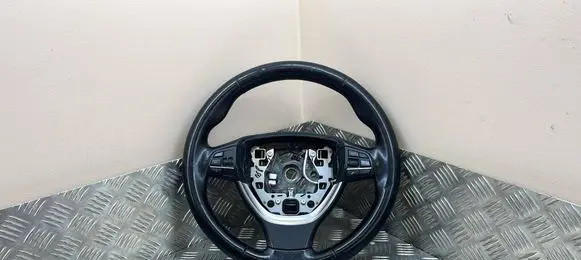 BMW 5 F10 F11 Steering wheel 3382F011
