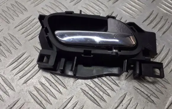 Citroen C4 I Picasso Rear door handle trim 96555516VD