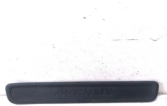 Toyota Avensis T270 Rear sill trim cover 6791505040