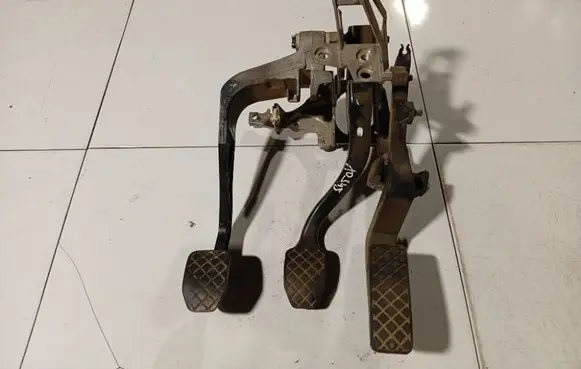 Brake pedal
