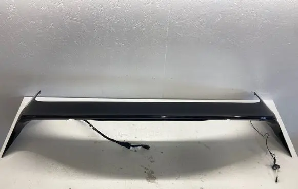 Porsche Cayenne (9Y0 9Y3) Tailgate/trunk spoiler 9Y0827934H 9Y0971117C 2132923