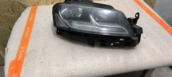 Audi A3 S3 8P Headlight/headlamp 8P0941004
