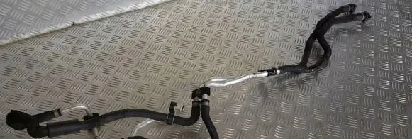 BMW 7 F01 F02 F03 F04 Engine coolant pipe/hose 7623257