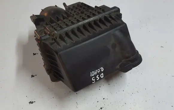 Citroen DS5 Air filter box