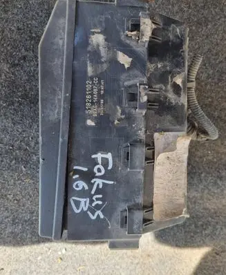 Ford Focus Fuse box set 518261102 98AG14A067CC
