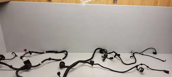 Volkswagen Touareg I Engine installation wiring loom 070971610AK 4E0906379 7L6971871B