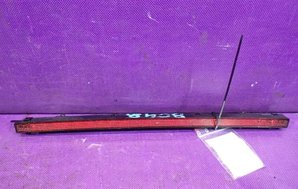 Skoda Octavia Mk2 (1Z) Third/center stoplight 1Z5945097