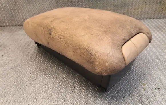 Mercedes-Benz C W203 Armrest