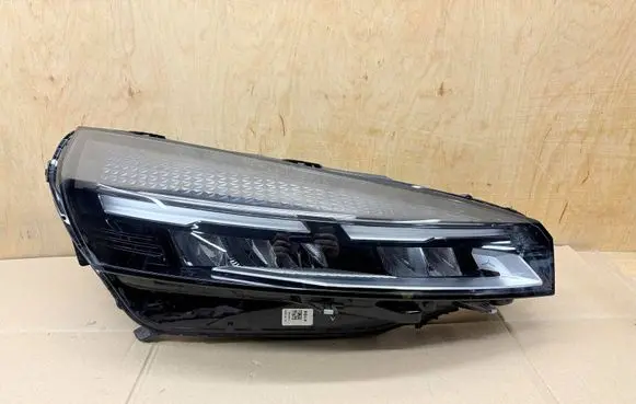 Renault Clio V Headlight/headlamp 260103507R 149R006600