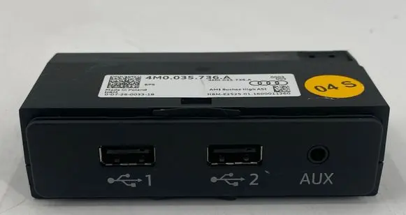 Audi Q7 4M USB socket connector 4M0035736A