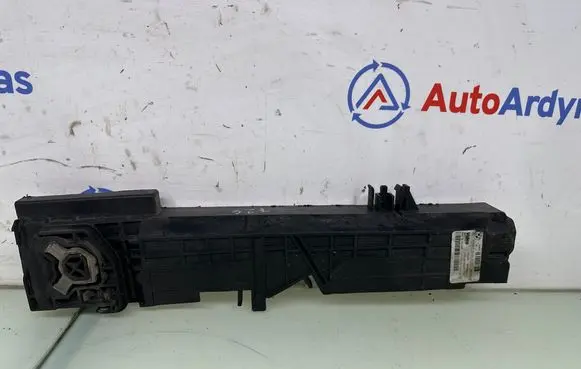 BMW 3 F30 F35 F31 Radiator trim 7600536 17117600536