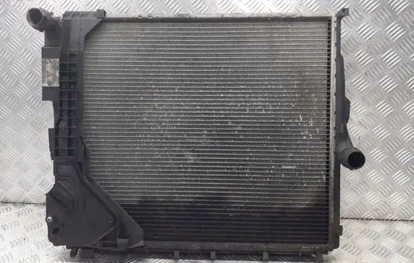 BMW X3 E83 Coolant radiator 3403470A