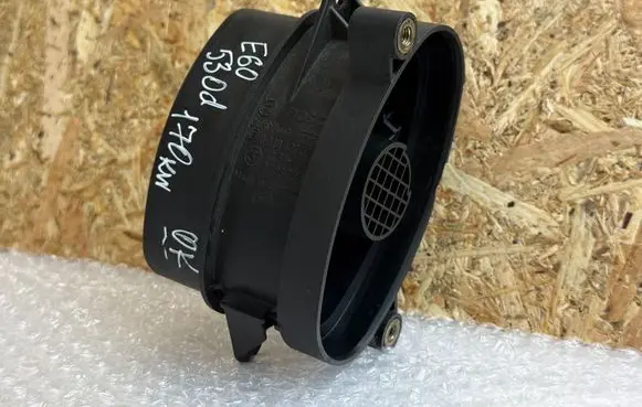 BMW 5 E60 E61 Mass air flow meter 0928400504 136277887440 13627788744