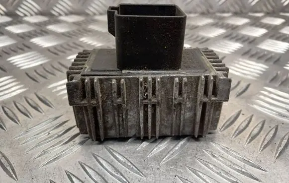Opel Zafira A Glow plug pre-heat relay 09132691 51299008