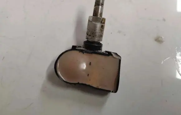 Mitsubishi ASX Tire pressure sensor S180052094A 4250C477