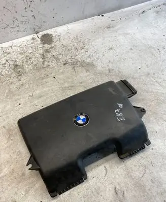 BMW 1 E81 E87 Engine cover (trim) 1371756192701