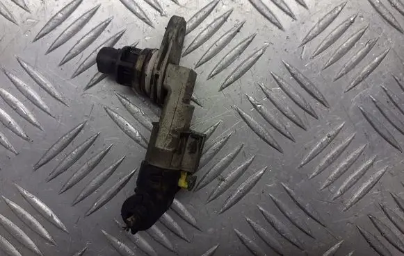 Opel Corsa D Camshaft vanos timing valve 55201874