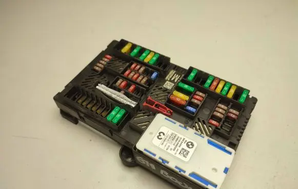 BMW 7 G11 G12 Fuse module 61356992958 61358795479 61356839219